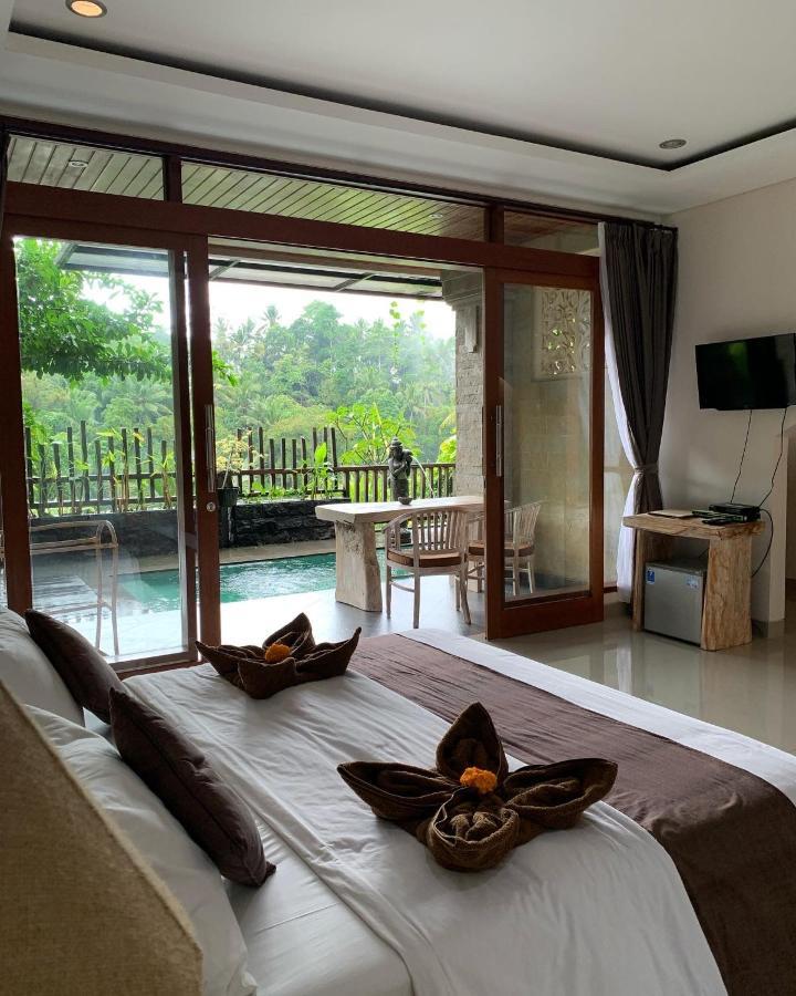 Ubud Paras Villa מראה חיצוני תמונה