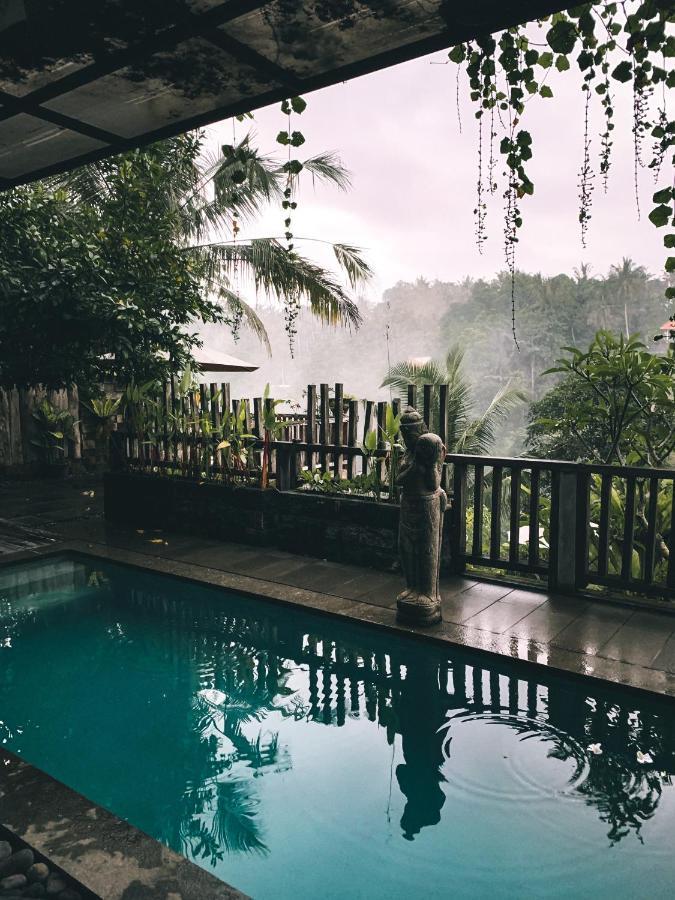 Ubud Paras Villa מראה חיצוני תמונה