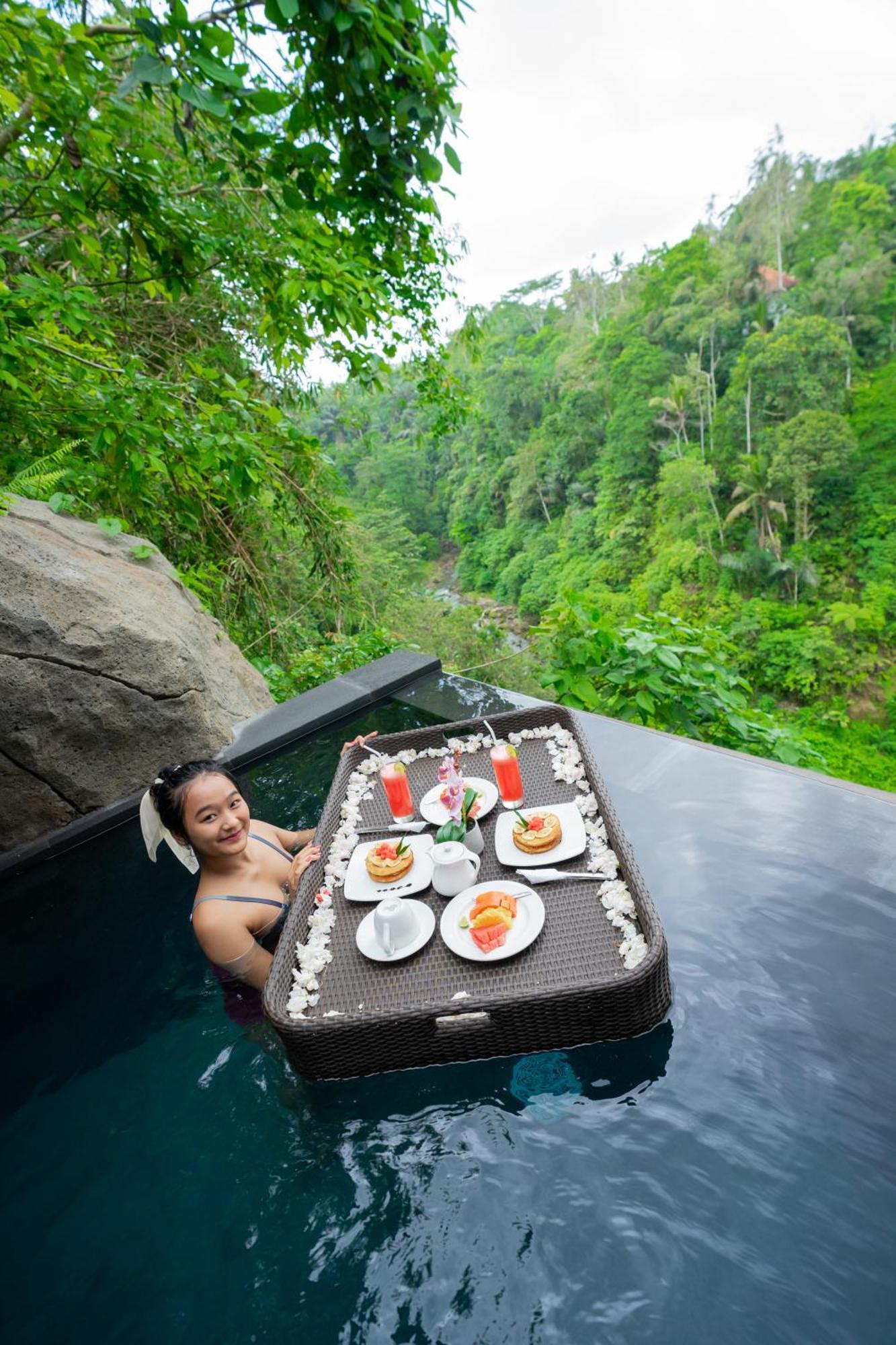 Ubud Paras Villa מראה חיצוני תמונה