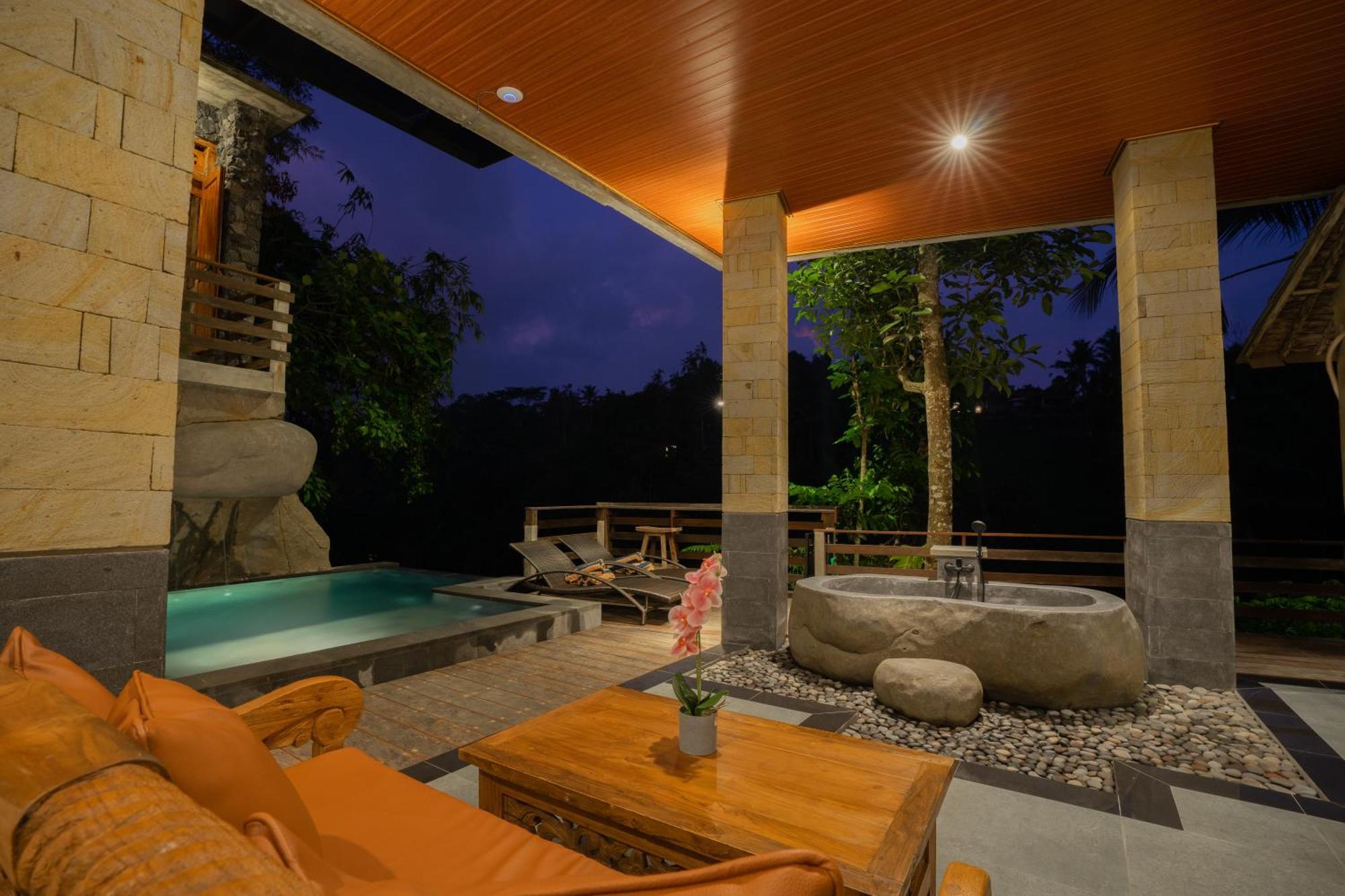 Ubud Paras Villa מראה חיצוני תמונה