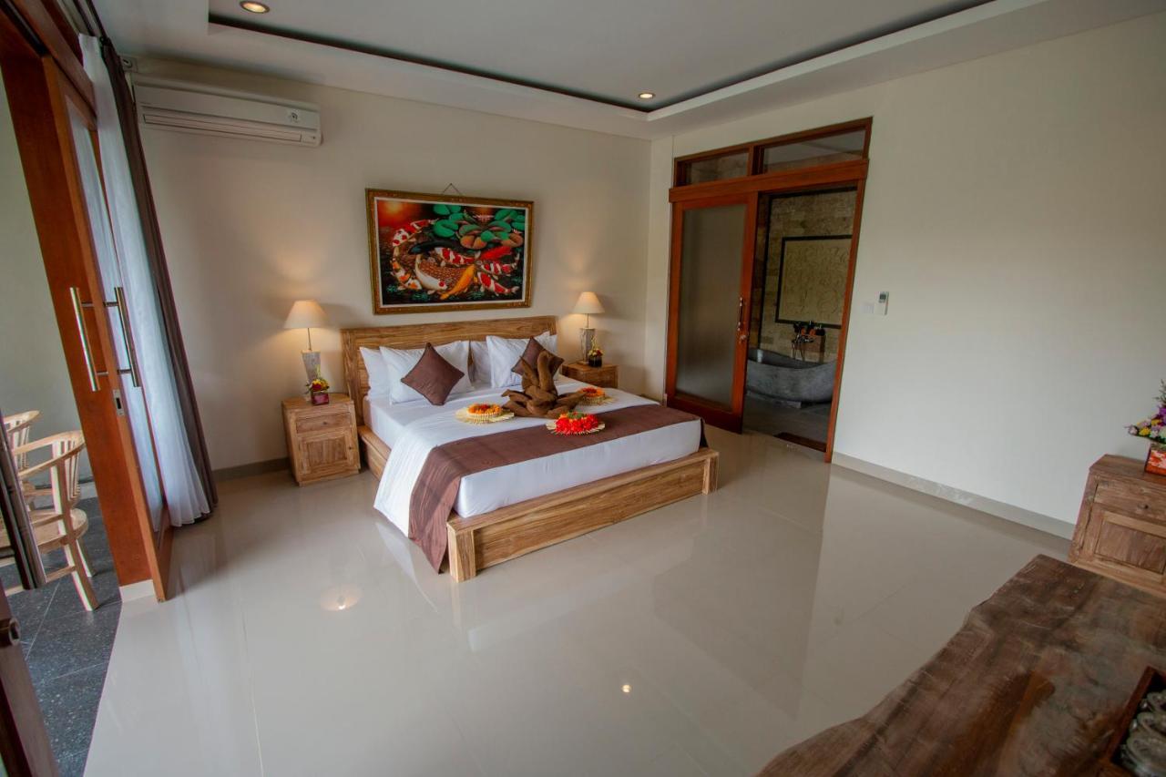 Ubud Paras Villa מראה חיצוני תמונה