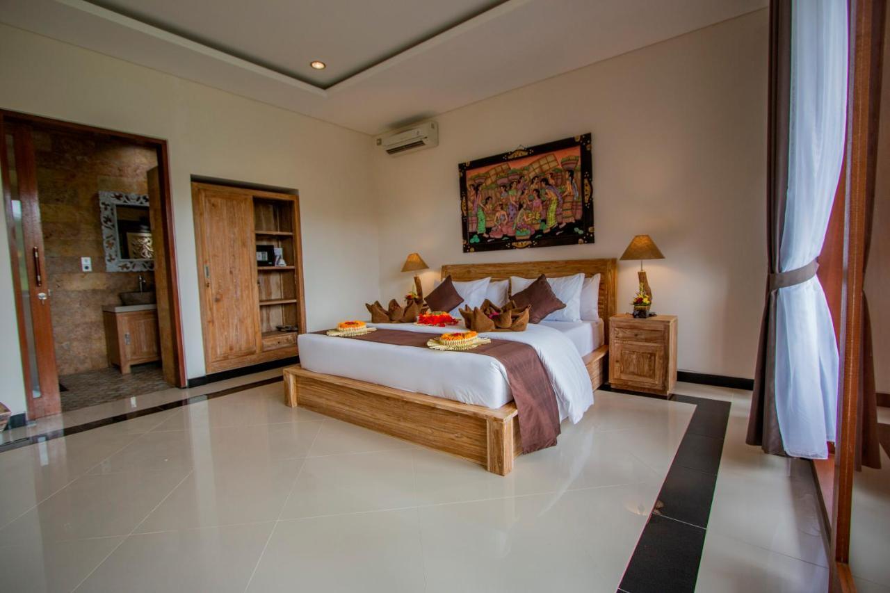 Ubud Paras Villa מראה חיצוני תמונה